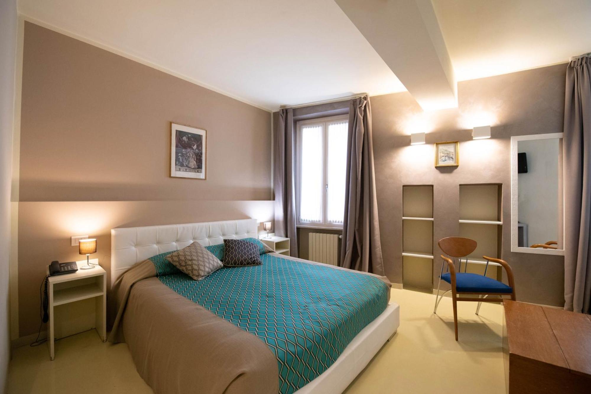 Alessi Hotel Trattoria Desenzano del Garda Dış mekan fotoğraf