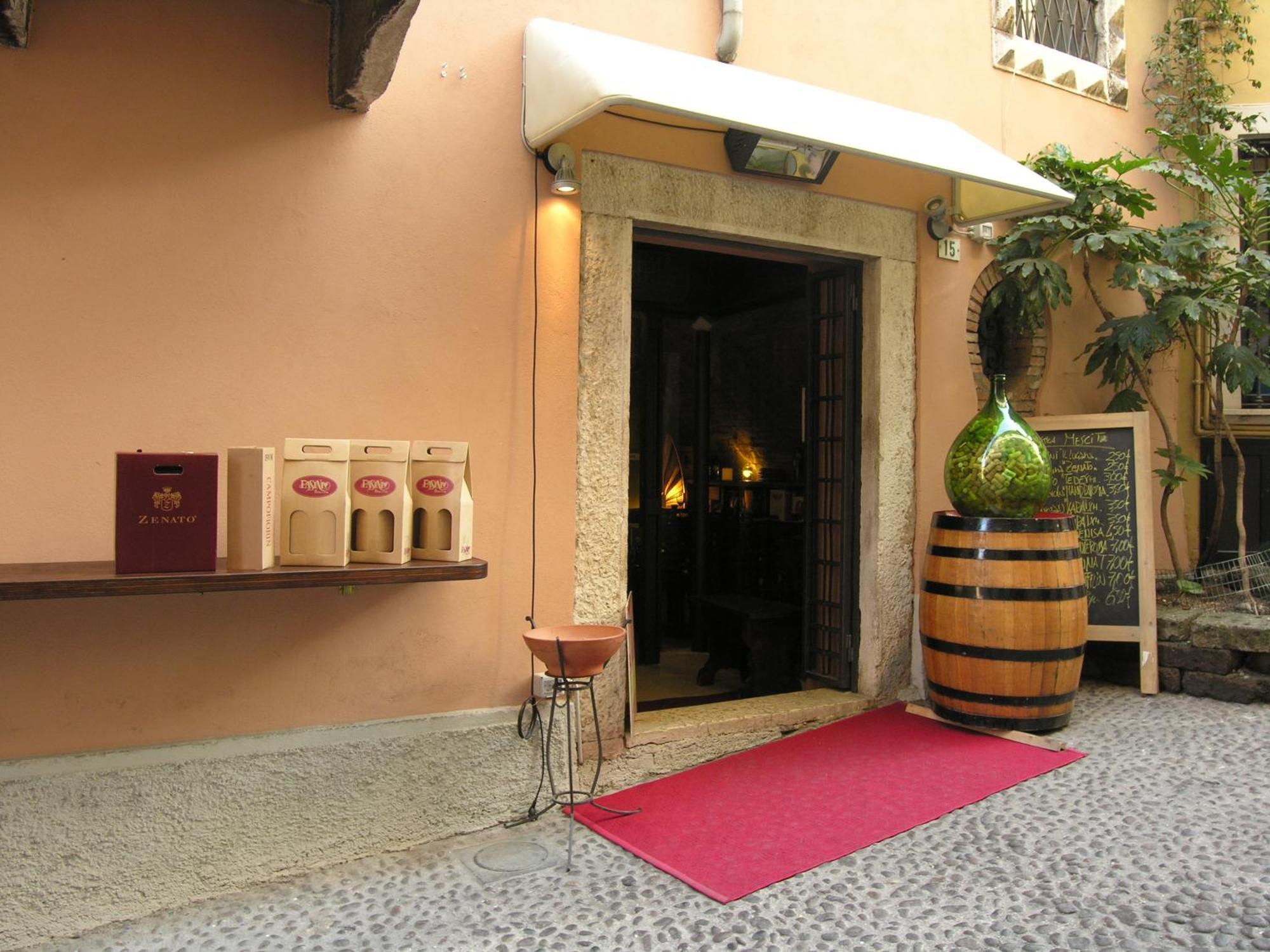 Alessi Hotel Trattoria Desenzano del Garda Dış mekan fotoğraf