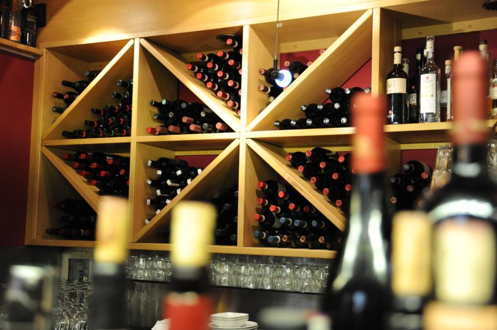 Alessi Hotel Trattoria Desenzano del Garda Dış mekan fotoğraf